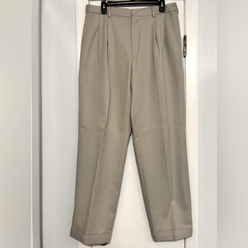 Van Heusen Tan Dress Pants Classic Straight-Leg